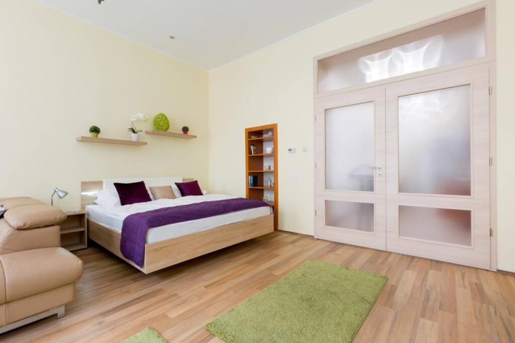 Luxury Apartment In The City Center Budapest Exterior photo